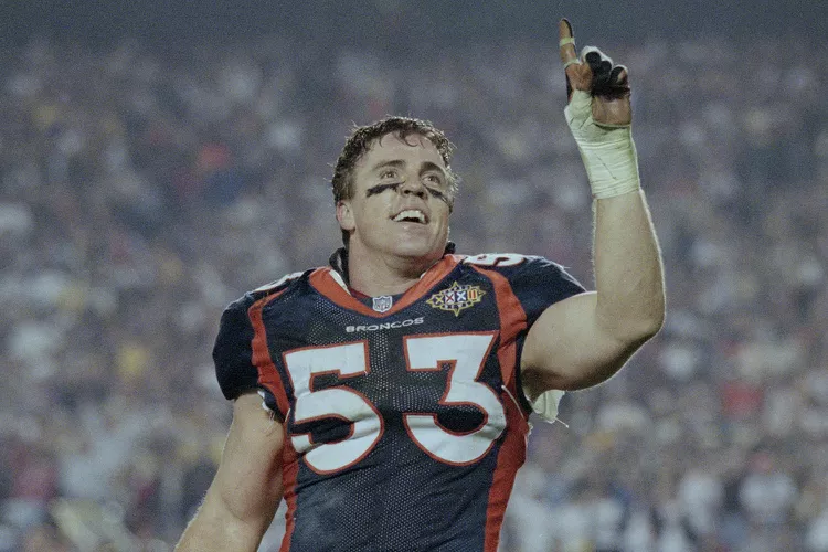 Bill Romanowski on the field
